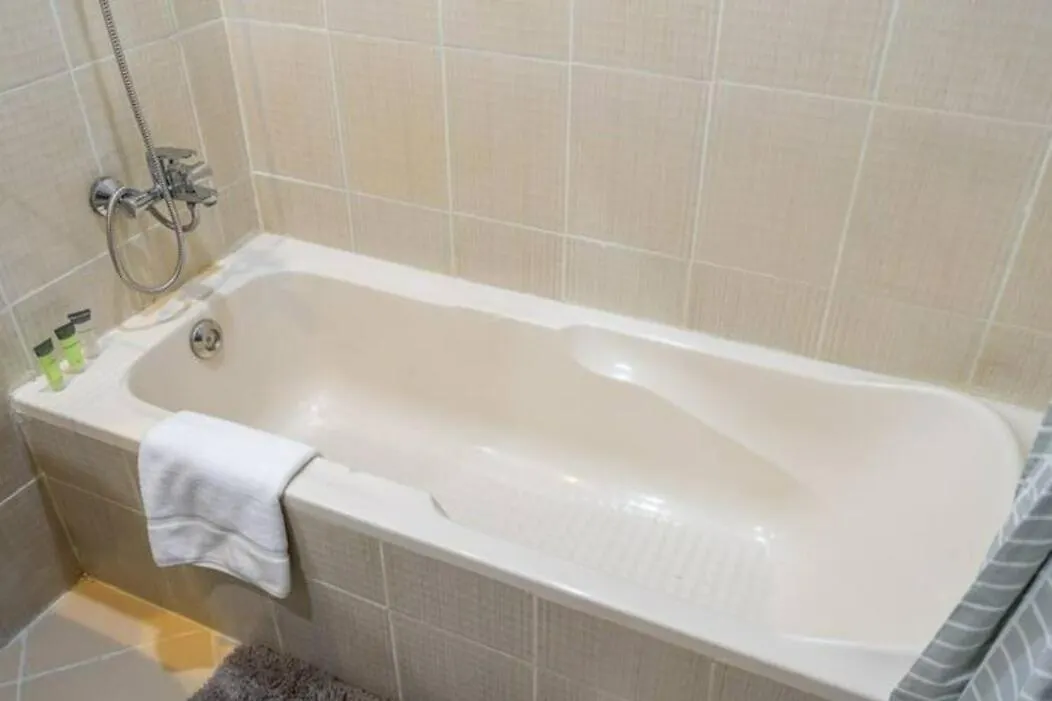 Calm Studio Apartment Right By The Golf Courses In Sports City Dubai