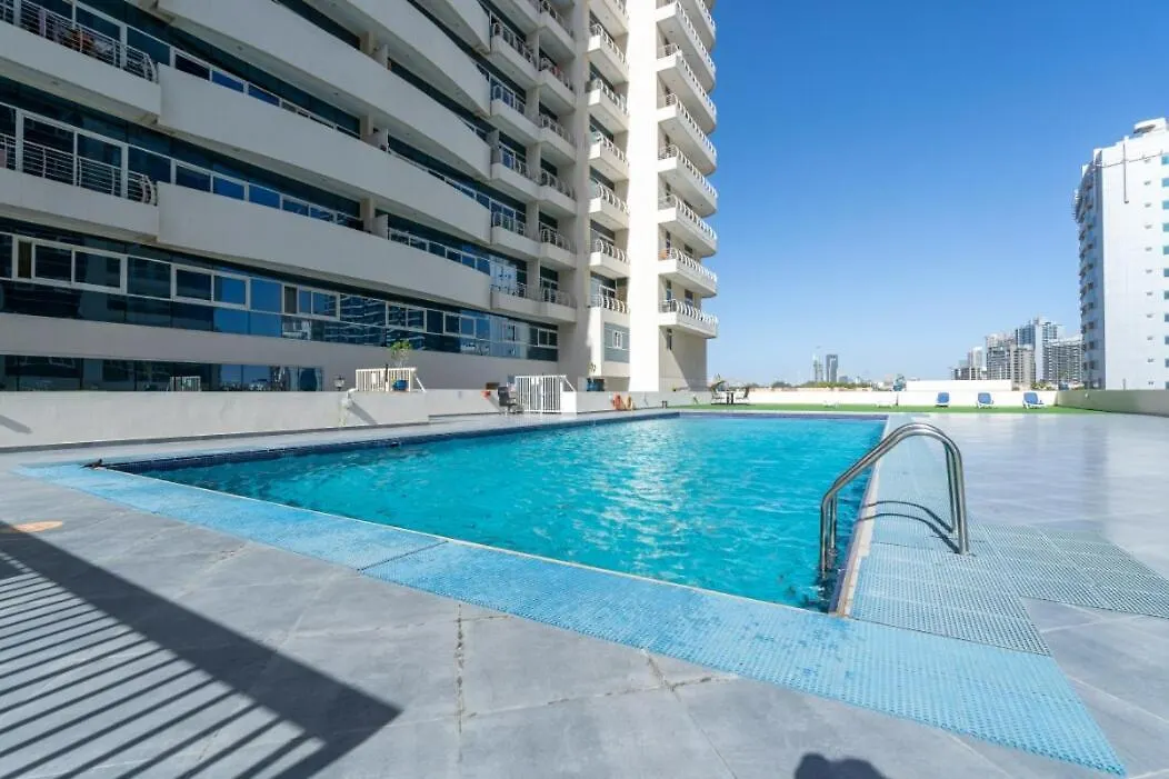 Calm Studio Apartment Right By The Golf Courses In Sports City Dubai 0*,  United Arab Emirates