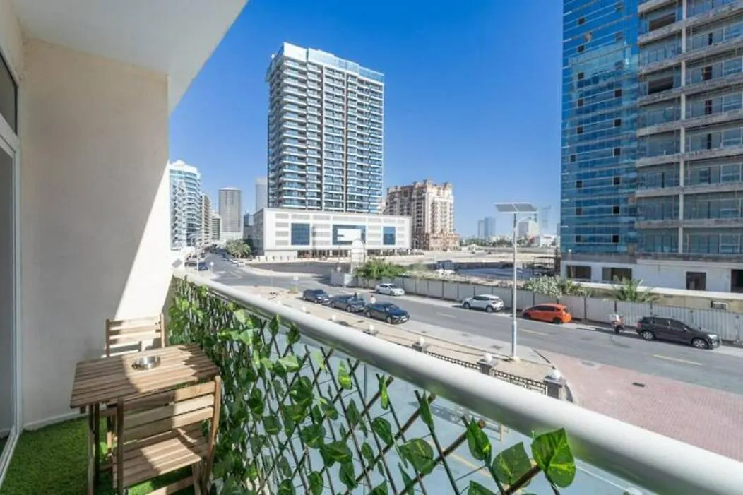 Calm Studio Apartment Right By The Golf Courses In Sports City Dubai