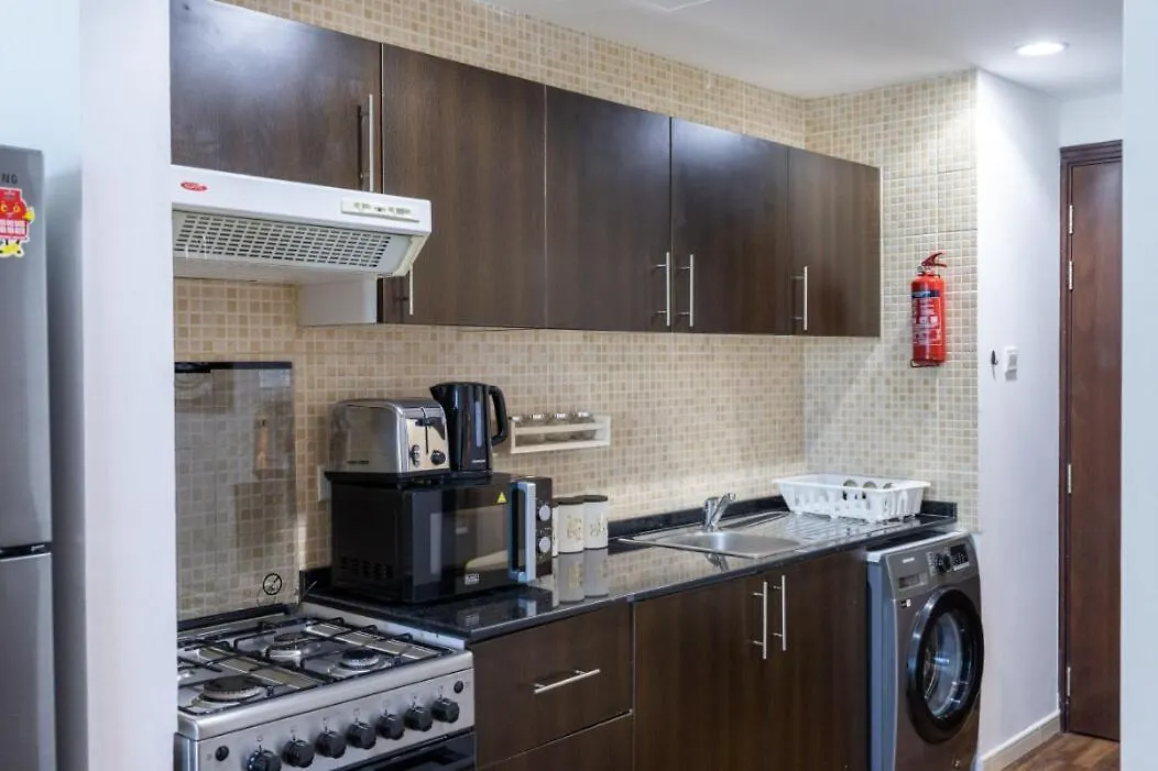 Calm Studio Apartment Right By The Golf Courses In Sports City Dubai